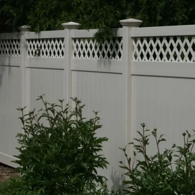 vinyl privacy fence